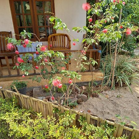 Arnel Bungalows Senggigi Dış mekan fotoğraf
