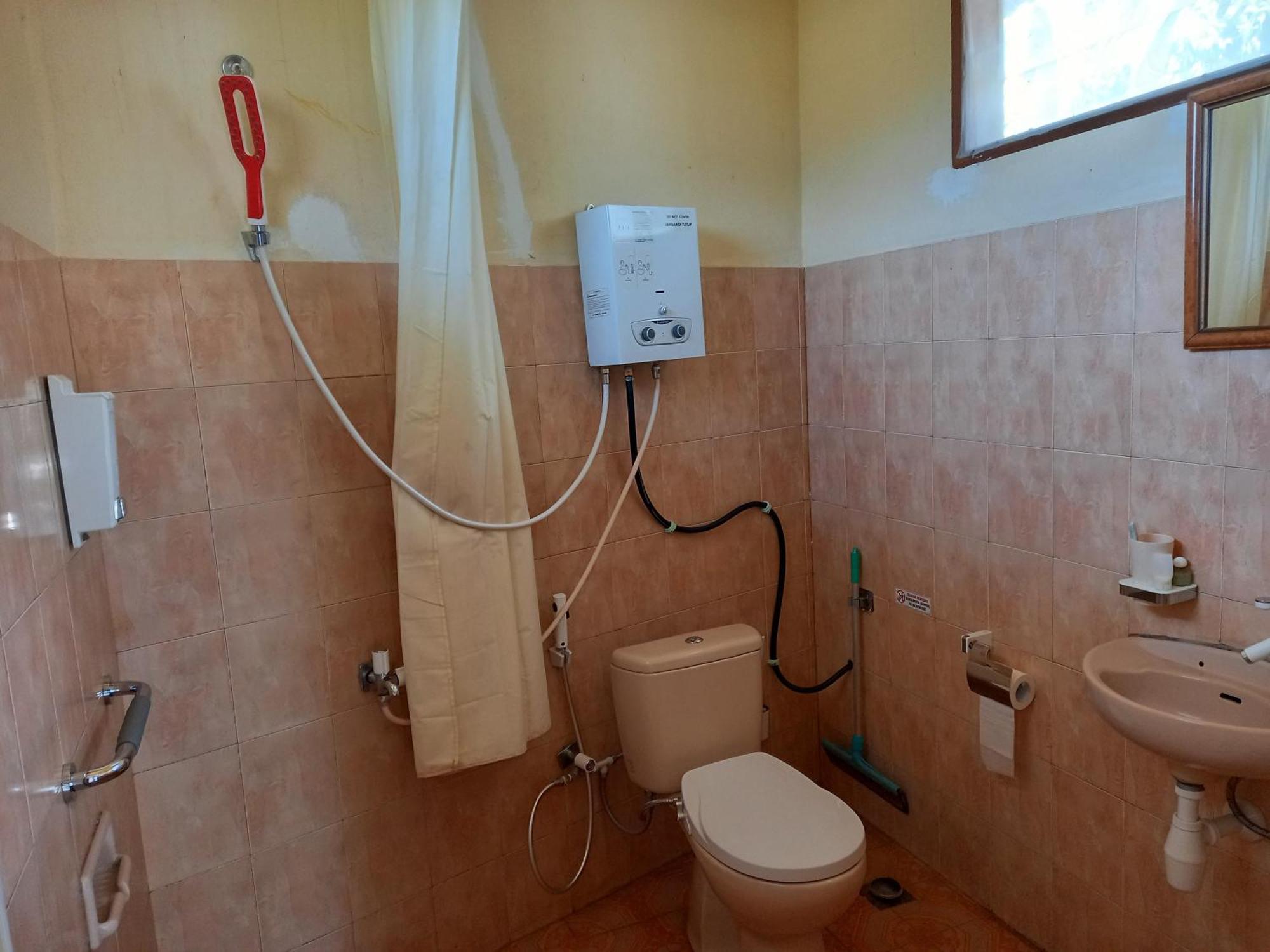 Arnel Bungalows Senggigi Dış mekan fotoğraf
